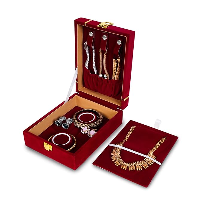 LA Plush Velvet Jewelry Box